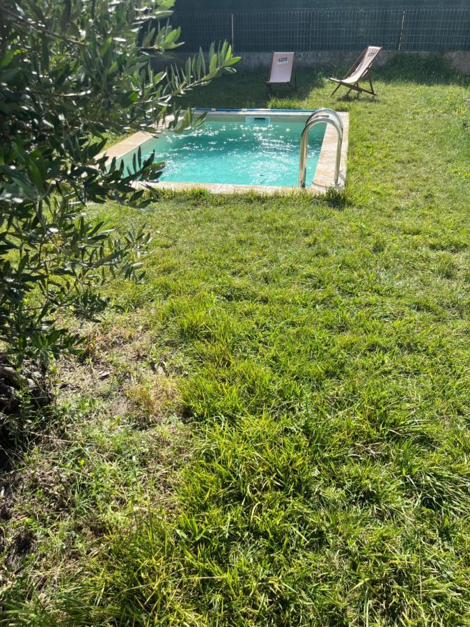 Villa Chaton LʼIsle-sur-la-Sorgue Exteriör bild